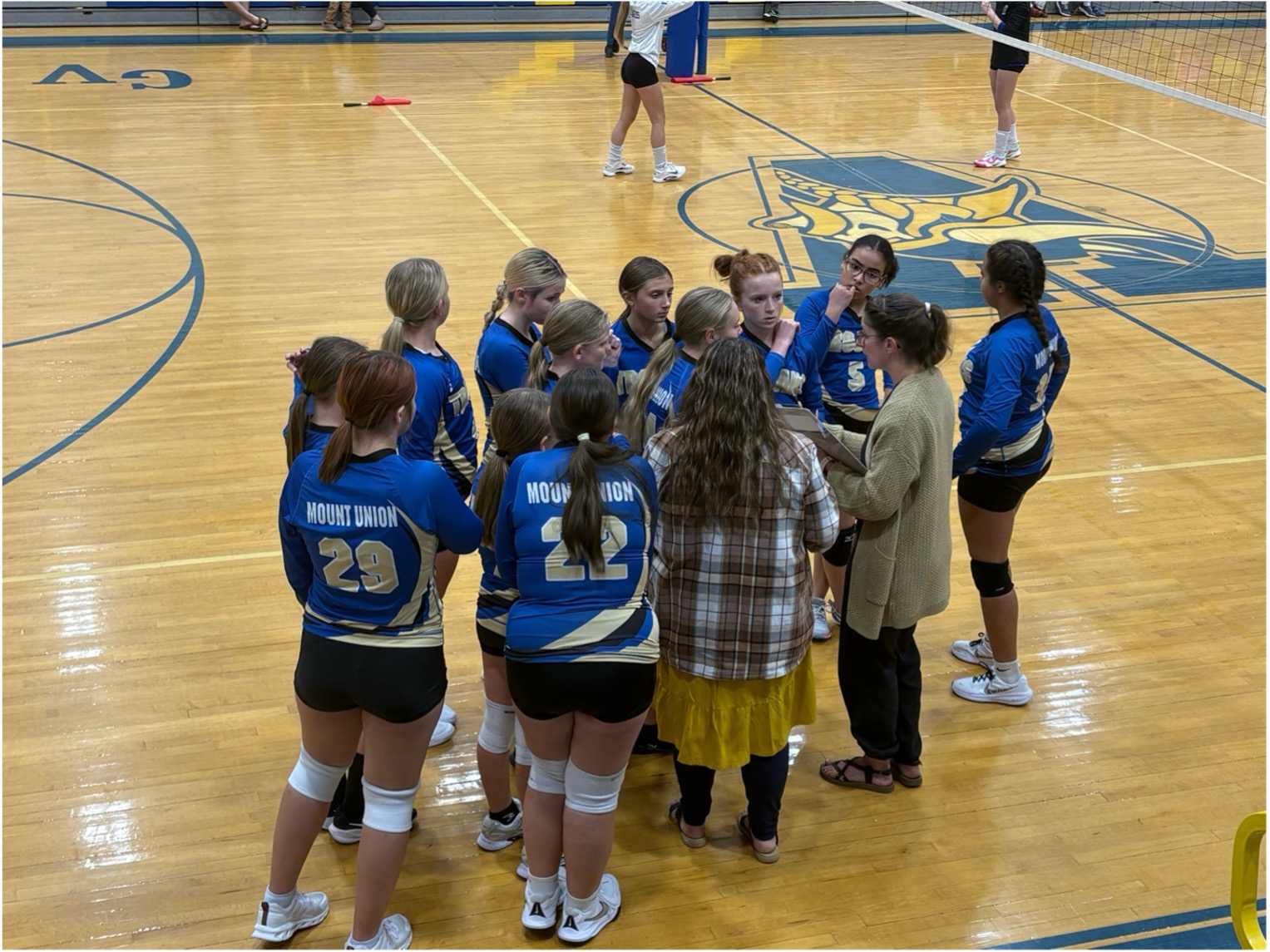 Mount Union welcomes new junior high volleyball coaches